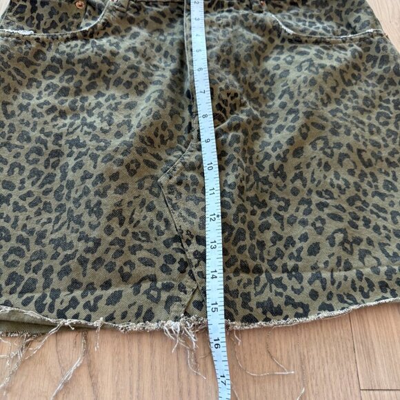 Zara | Denim Leopard Print Skirt | Green | Size L - Picture 5 of 6
